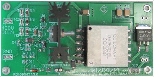 LED驅動器參考設計，1.9英寸 x 3.9英寸，雙層板