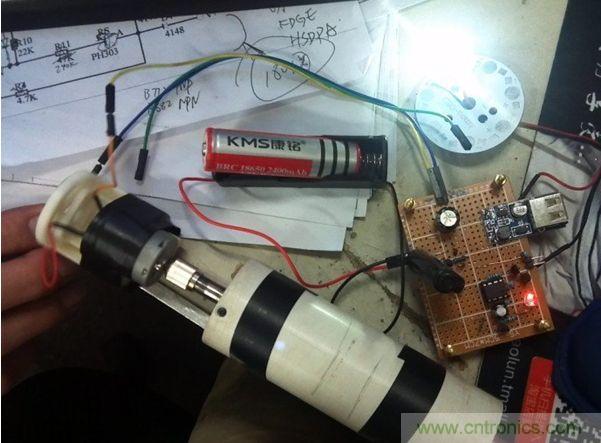 勿需充電的全自動自行車燈 DIY