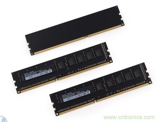 三條4GB DDR3L SDRAM內存