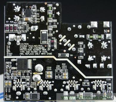 69元小米4口USB充電器詳細(xì)拆解，看完你也能DIY一個