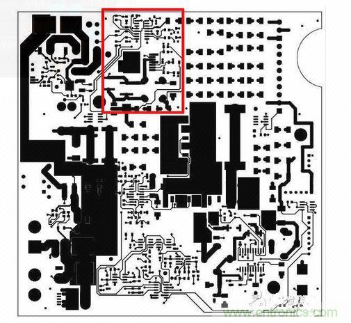 這是自動測試設備的PCB，因為事先了解過那顆SEPIC轉換器（以紅框標示），我的設計第一次就成功。