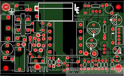 PCB元器件如何擺，線路該如何連接才能提高主板性能？