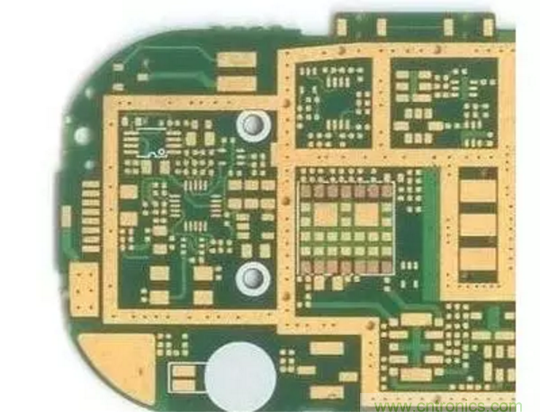 PCB板上為什么要“貼黃金”？看看你的板子上有“金手指”嗎？